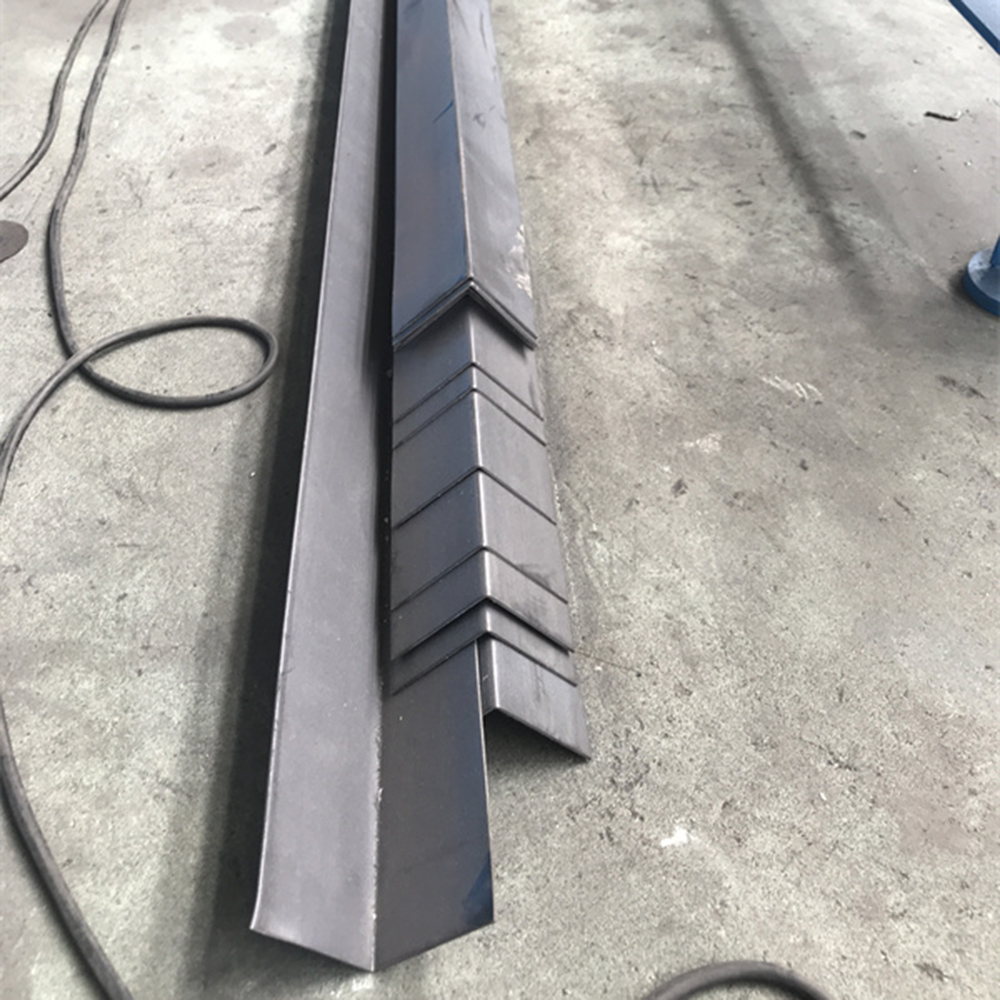 L Angle Roll Forming Machine